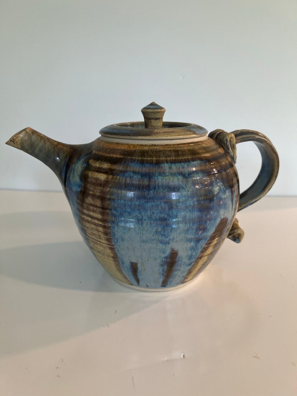 Rare Vintage Richard Sanderson Toad Hill Pottery NH Blue and Brown Teapot JL
